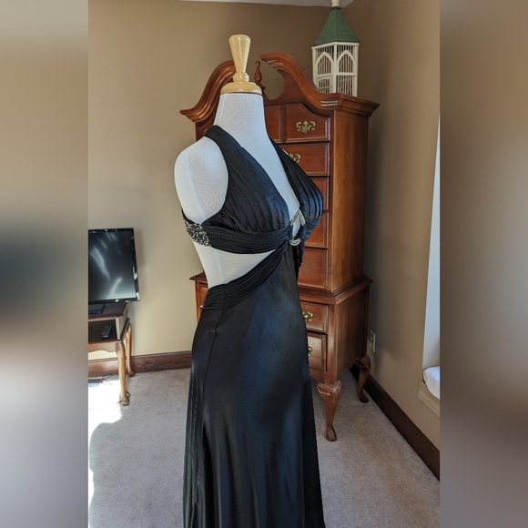 Black Prom Dress Size M - Picture 5 of 9